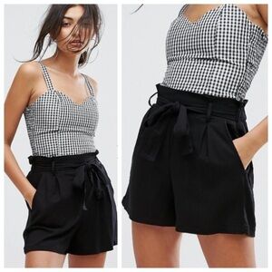 🖤Bershka Black High Waist Paperbag Tie Bow Shorts, small